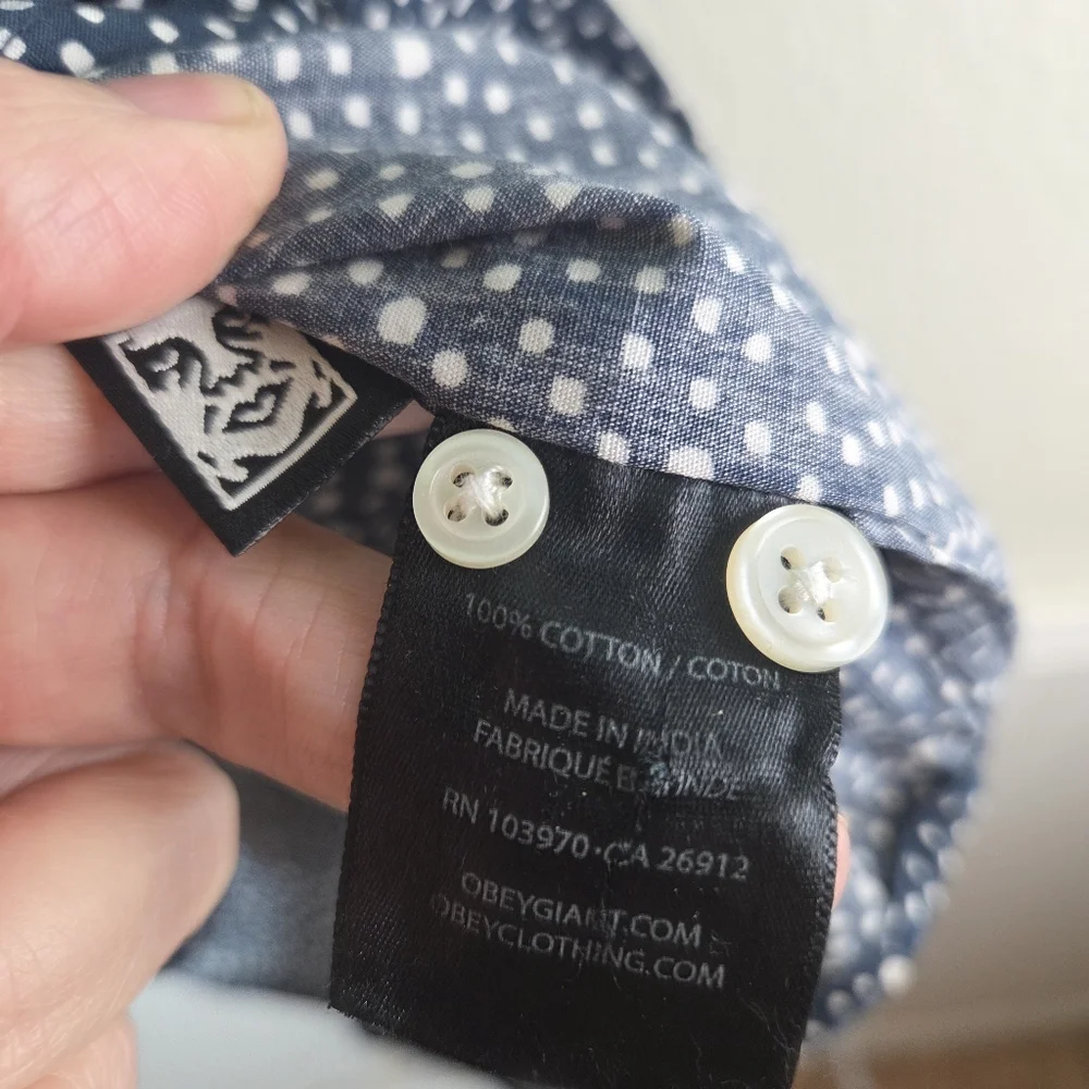 OBEY Navy Blue Polka Dot Short Sleeve Button Up Shirt Mens Large - Picture 11 of 11